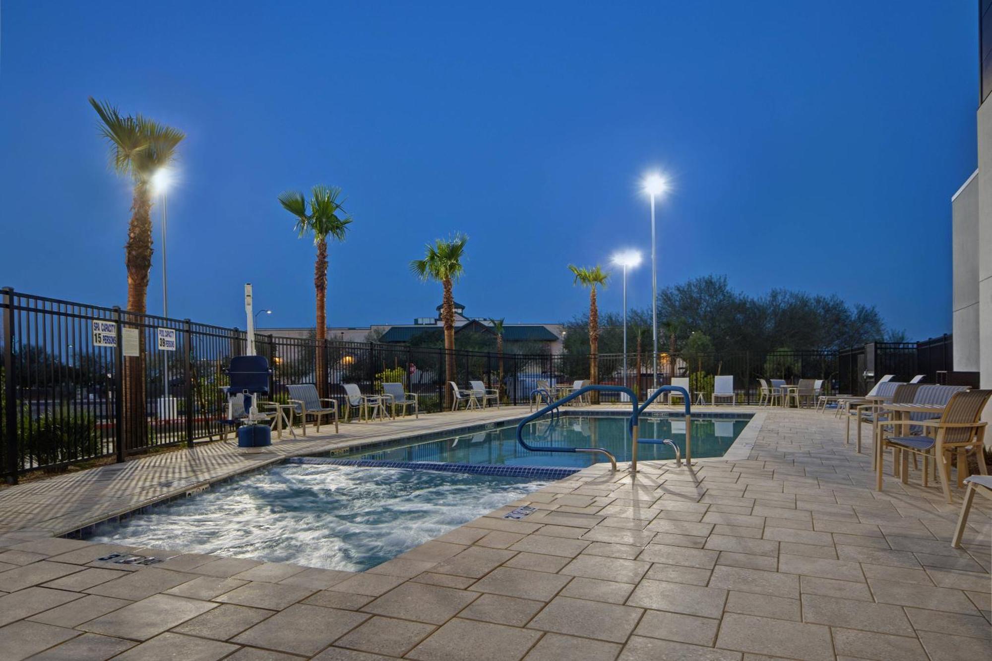 Towneplace Suites By Marriott Phoenix Glendale Sports & Entertainment District Kültér fotó