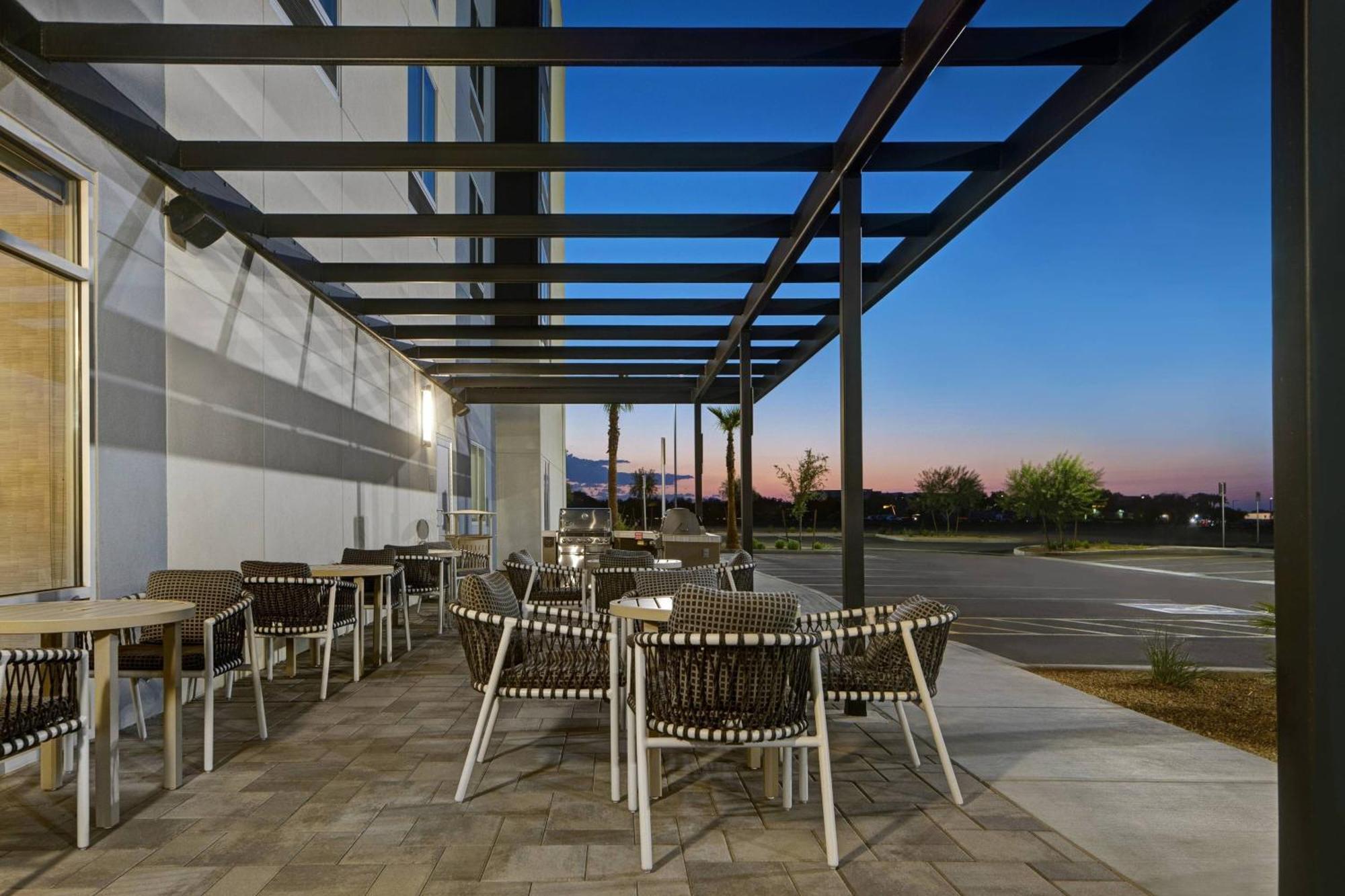 Towneplace Suites By Marriott Phoenix Glendale Sports & Entertainment District Kültér fotó